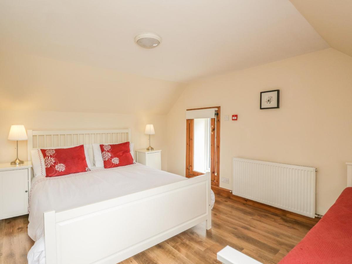 10 Monarch Country Apartments Newtonmore Exteriör bild